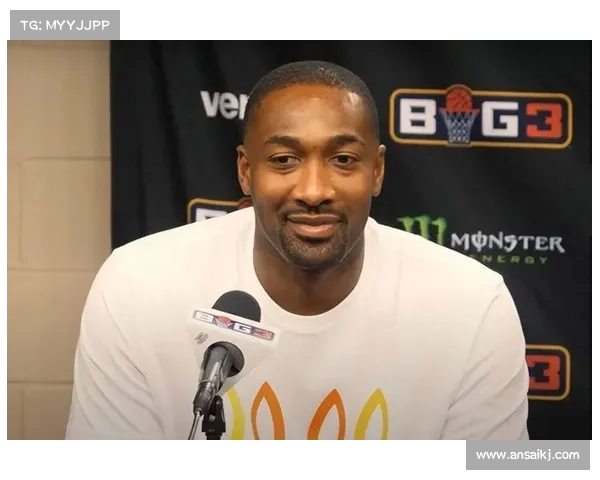 科比与训练师因防守对抗激烈争执 阿里纳斯透露背后原因(阿里纳斯打爆科比) 科比与训练师因防守对抗激烈争执 阿里纳斯透露背后原因(阿里纳斯打爆科比)